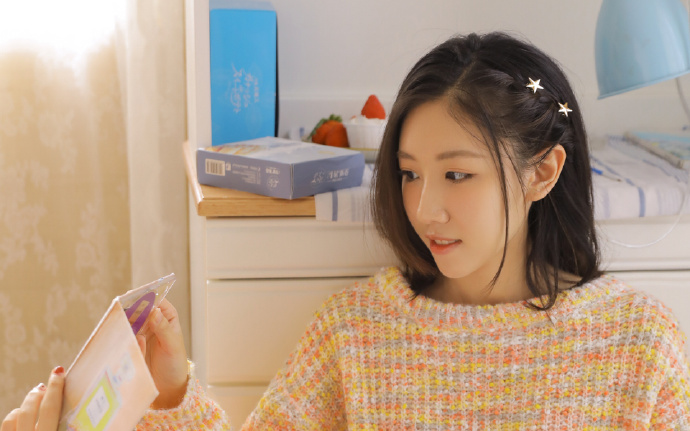 山东菏泽：玻璃生产加工忙